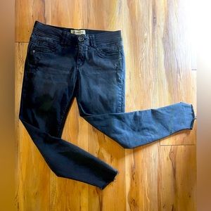 Women’s “Ab” Technology Democracy jeans